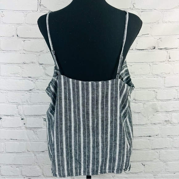 ABOUND LINEN BLEND STRIPE BUTTON FRONT GREY&WHITE CAMISOLE/TANK SIZE (XXL) - Picture 5 of 10